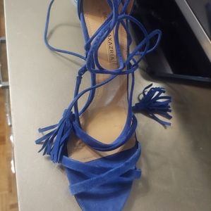 BCBG blue suede shoes